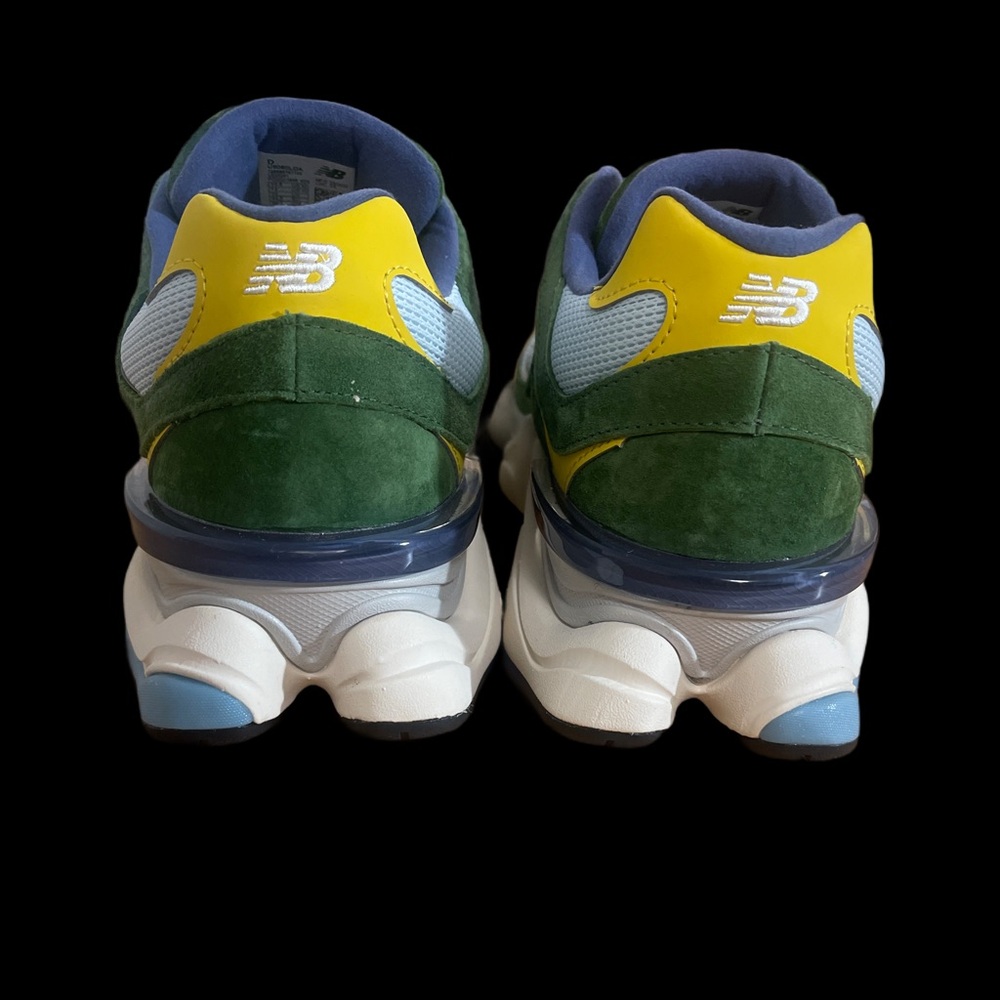 🔥New Balance 🔥9060 Unisex sizing M/10.5 W/12  Athletic LifeStyle Shoes *NEW*🔥 - Picture 7 of 11